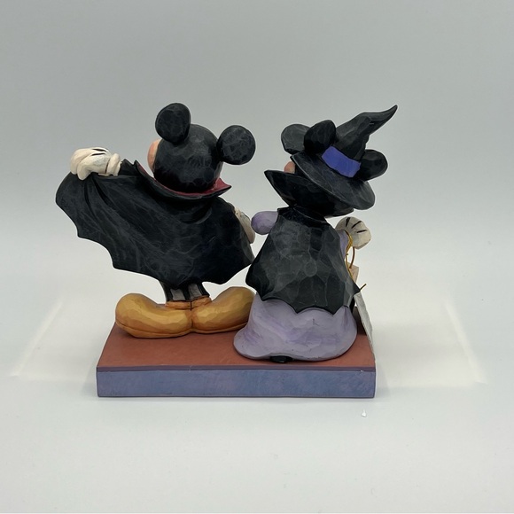 Disney Showcase Traditions Terrifying Trick-Or-Treaters Mickey & Minnie Figurine - Picture 3 of 6
